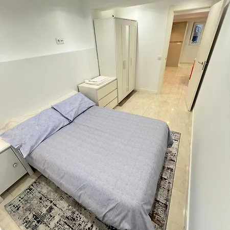 Apartment 2 Leon